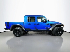 Used 2021  Jeep Gladiator Mojave 4x4 at Dutro Auto near Zanesville&comma; OH