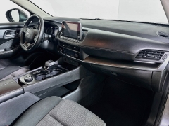 Used 2025  Nissan Rogue AWD SV at Dutro Auto near Zanesville&comma; OH