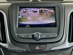 Used 2020  Chevrolet Equinox 4d SUV FWD LT w&sol;1LT at Dutro Auto near Zanesville&comma; OH