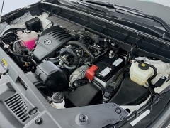 Used 2023  Toyota Highlander LE FWD at Graham Auto Mall near Mansfield&comma; OH