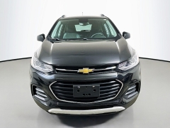 Used 2020  Chevrolet Trax 4d SUV FWD LT at Dutro Auto near Zanesville&comma; OH