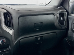 Used 2023  Chevrolet Silverado 1500 4WD Crew Cab 147" Custom at Dutro Auto near Zanesville, OH