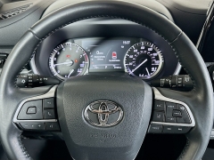 Used 2022  Toyota Highlander XSE AWD at Dutro Auto near Zanesville&comma; OH