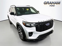 New 2026  Ford Explorer ST-Line 4WD at Dutro Auto near Zanesville&comma; OH