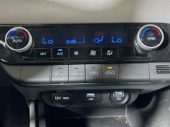 Used 2022  Hyundai Elantra SEL IVT at Dutro Auto near Zanesville, OH