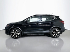 Used 2020  Nissan Rogue Sport 4d SUV FWD SL at Dutro Auto near Zanesville&comma; OH