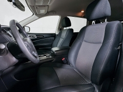 Used 2018  Nissan Pathfinder 4d SUV 4WD SV at Graham Auto Mall near Mansfield&comma; OH