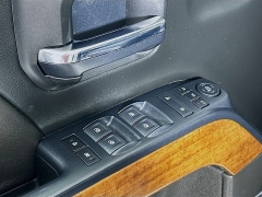 Used 2018  Chevrolet Silverado 1500 4WD Crew Cab High Country at Graham Auto Mall near Mansfield&comma; OH