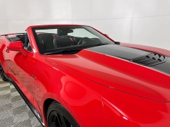 Used 2022  Chevrolet Camaro 2dr Conv LT1 at Dutro Auto near Zanesville&comma; OH
