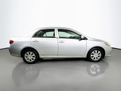 Used 2010  Toyota Corolla 4d Sedan LE at Dutro Auto near Zanesville&comma; OH