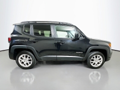 Used 2020  Jeep Renegade 4d SUV 4WD Latitude at Dutro Auto near Zanesville&comma; OH