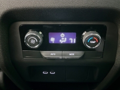 New 2026  Chevrolet Traverse AWD 4dr LT w/2LT at Graham Auto Mall near Mansfield, OH