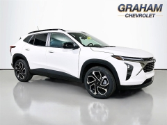 New 2026  Chevrolet Trax FWD 4dr 2RS at Graham Auto Mall near Mansfield&comma; OH