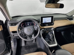 Used 2025  Toyota RAV4 XLE AWD at Dutro Auto near Zanesville&comma; OH