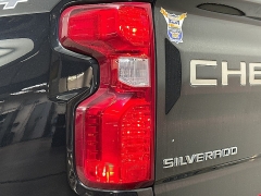 Used 2019  Chevrolet Silverado 1500 4WD Crew Cab LT at Graham Auto Mall near Mansfield, OH