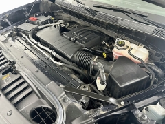 Used 2024  Chevrolet Silverado 1500 4WD Crew Cab 147" LT w&sol;2FL at Dutro Auto near Zanesville&comma; OH