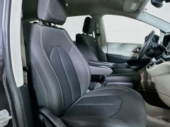 Used 2023  Chrysler Voyager LX FWD at Dutro Auto near Zanesville&comma; OH