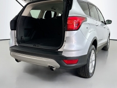 Used 2019  Ford Escape 4d SUV FWD SE at Dutro Auto near Zanesville&comma; OH