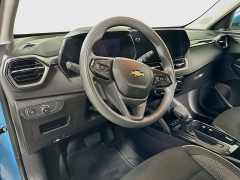 Used 2025  Chevrolet Trailblazer AWD 4dr LS at Dutro Auto near Zanesville&comma; OH