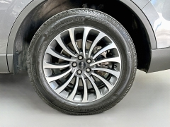 Used 2024  Lincoln Aviator Premiere AWD at Dutro Auto near Zanesville&comma; OH