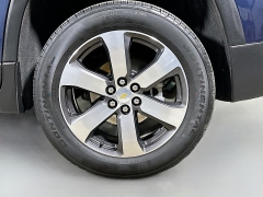 Used 2023  Chevrolet Traverse AWD 4dr LT Leather at Graham Auto Mall near Mansfield&comma; OH