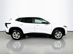 Used 2024  Chevrolet Trax FWD 4dr LS at Dutro Auto near Zanesville&comma; OH