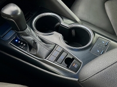 Used 2020  Toyota Camry 4d Sedan XSE at Dutro Auto near Zanesville&comma; OH