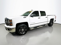 Used 2014  Chevrolet Silverado 1500 4WD Crew Cab LT at Graham Auto Mall near Mansfield&comma; OH