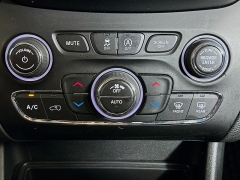 Used 2019  Jeep Cherokee 4d SUV 4WD Limited 3&period;2L at Dutro Auto near Zanesville&comma; OH