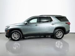 Used 2023  Chevrolet Traverse FWD 4dr LT Cloth w/1LT at Graham Auto Mall near Mansfield, OH