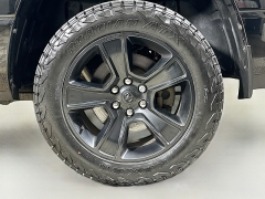 Used 2022  Ram 1500 4WD Big Horn Crew Cab 5'7" Box at Graham Auto Mall near Mansfield&comma; OH