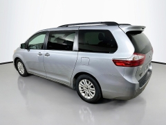 Used 2015  Toyota Sienna 4d Wagon XLE 8-Passenger at Dutro Auto near Zanesville&comma; OH
