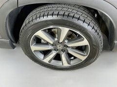 Used 2024  Honda Pilot Elite AWD at Graham Auto Mall near Mansfield&comma; OH
