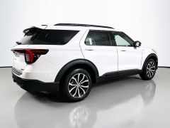 New 2026  Ford Explorer ST-Line 4WD at Graham Auto Mall near Mansfield&comma; OH