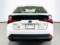 Used 2019  Toyota Prius XLE AWD at Dutro Auto near Zanesville&comma; OH