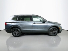 Used 2022  Volkswagen Tiguan 2&period;0T SE 4MOTION at Graham Auto Mall near Mansfield&comma; OH