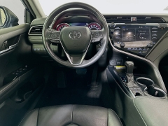 Used 2020  Toyota Camry 4d Sedan XSE at Dutro Auto near Zanesville&comma; OH