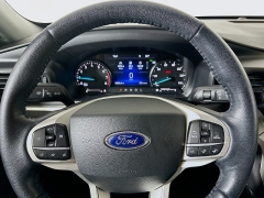 Used 2022  Ford Explorer XLT 4WD at Graham Auto Mall near Mansfield, OH