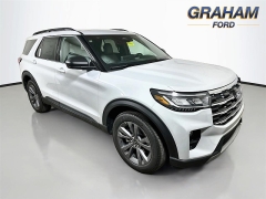 New 2027  Ford Explorer Active w&sol;200A Pkg 4WD at Graham Auto Mall near Mansfield&comma; OH