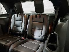 Used 2018  Ford Explorer 4d SUV 4WD XLT Ecoboost w&sol;Comfort Pkg at Dutro Auto near Zanesville&comma; OH
