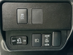 Used 2020  Toyota Tacoma 4WD Double Cab TRD Sport Auto at Dutro Auto near Zanesville&comma; OH