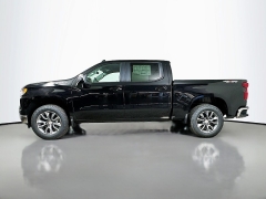 New 2026  Chevrolet Silverado 1500 4WD Crew Cab 147" LT w&sol;2FL at Dutro Auto near Zanesville&comma; OH