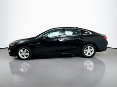 Used 2022  Chevrolet Malibu 4dr Sdn LT at Dutro Auto near Zanesville&comma; OH