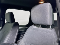 Used 2019  Ram 1500 4WD Crew Cab Big Horn&sol;Lone Star at Dutro Auto near Zanesville&comma; OH