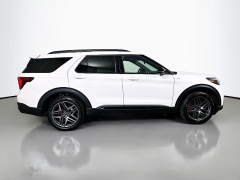Used 2025  Ford Explorer ST-Line 4WD at Graham Auto Mall near Mansfield&comma; OH