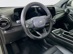 Used 2025  Chevrolet Equinox AWD 4dr LT w/2LT at Dutro Auto near Zanesville, OH