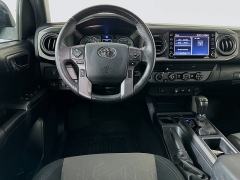 Used 2020  Toyota Tacoma 4WD Double Cab TRD Sport Auto at Dutro Auto near Zanesville&comma; OH