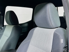 Used 2021  Toyota Tacoma 4WD TRD Off Road Double Cab 5ft Bed V6 AT at Dutro Auto near Zanesville&comma; OH