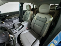 New 2026  Chevrolet Trax FWD 4dr ACTIV at Dutro Auto near Zanesville&comma; OH