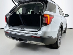 New 2026  Ford Explorer Active w&sol;200A Pkg 4WD at Dutro Auto near Zanesville&comma; OH